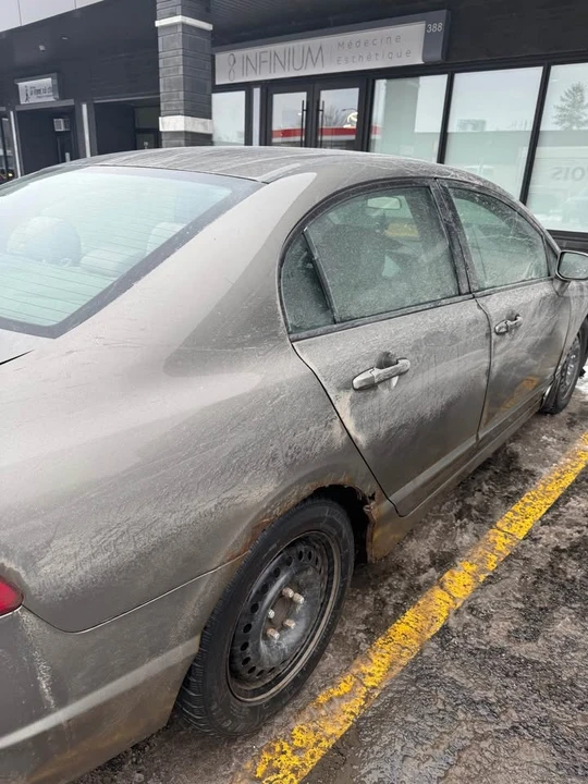 2007 Honda Civic 8th Gen - Image 9 of 9