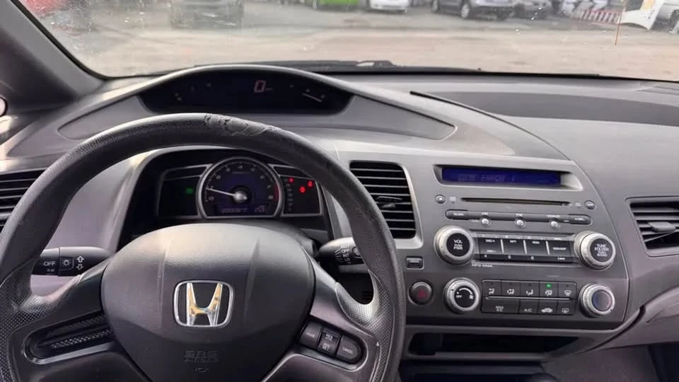 2007 Honda Civic 8th Gen - Image 11 of 13