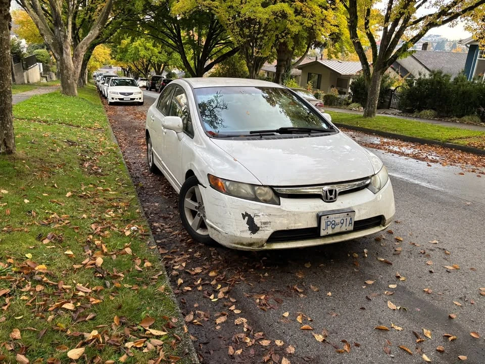 2007 Honda Civic 8th Gen - Image 2 of 5