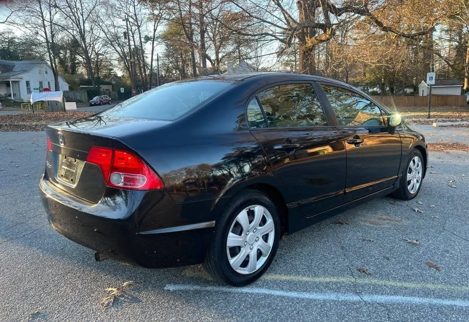 2007 Honda Civic 8th Gen - Image 5 of 16