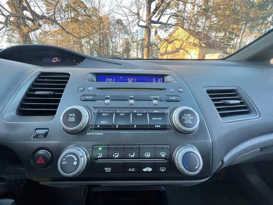 2007 Honda Civic 8th Gen - Image 12 of 16