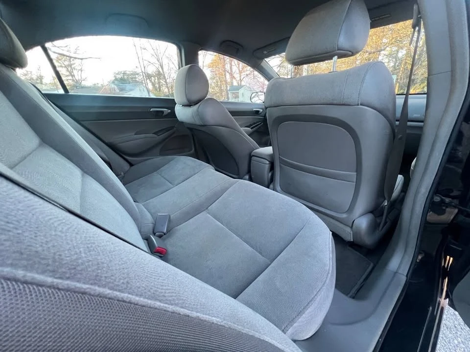 2007 Honda Civic 8th Gen - Image 9 of 16