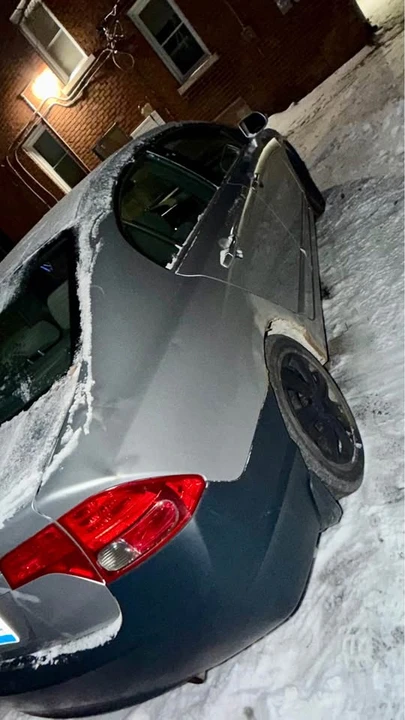 2007 Honda Civic 8th Gen - Image 5 of 9