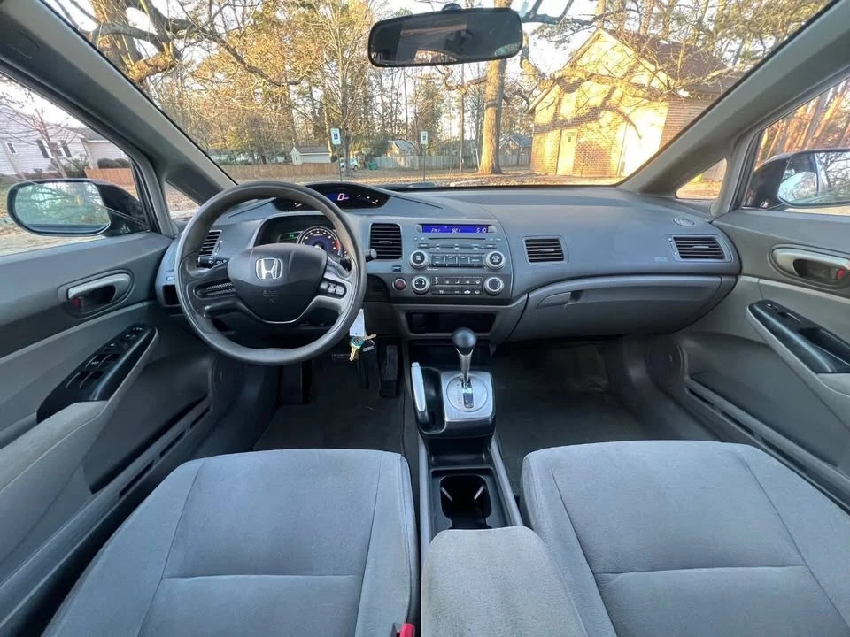 2007 Honda Civic 8th Gen - Image 11 of 16