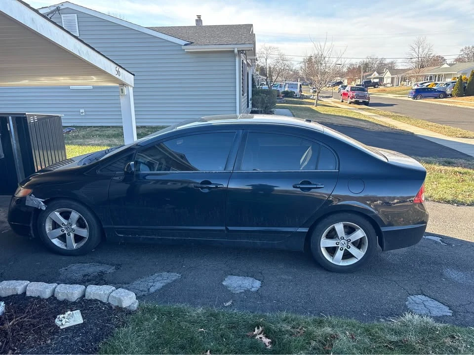 2007 Honda Civic 8th Gen - Image 3 of 4