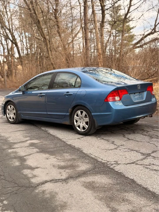 2007 Honda Civic 8th Gen - Image 5 of 9