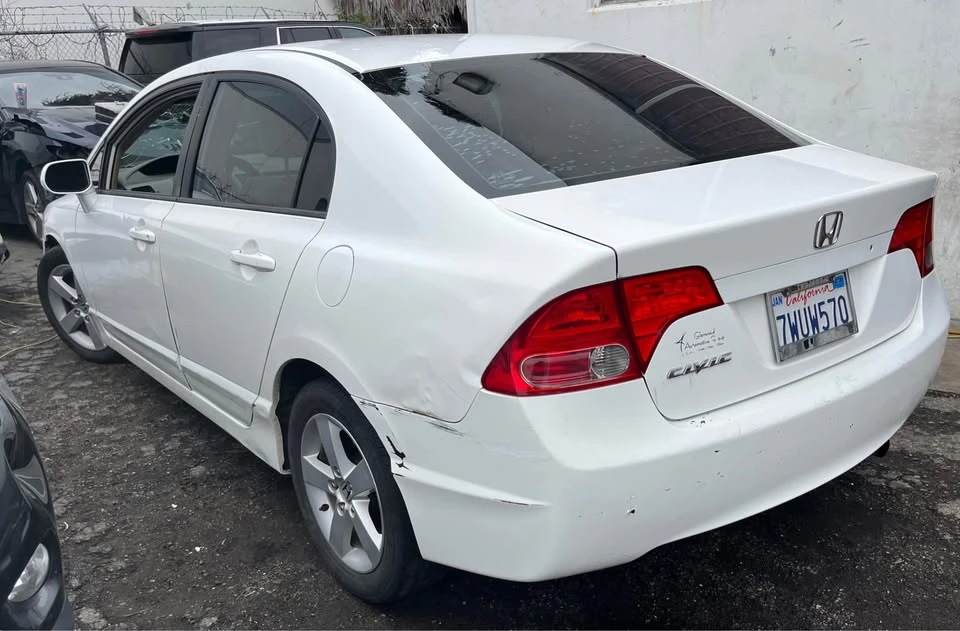 2007 Honda Civic 8th Gen - Image 4 of 8