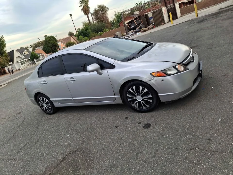 2007 Honda Civic 8th Gen - Image 3 of 7
