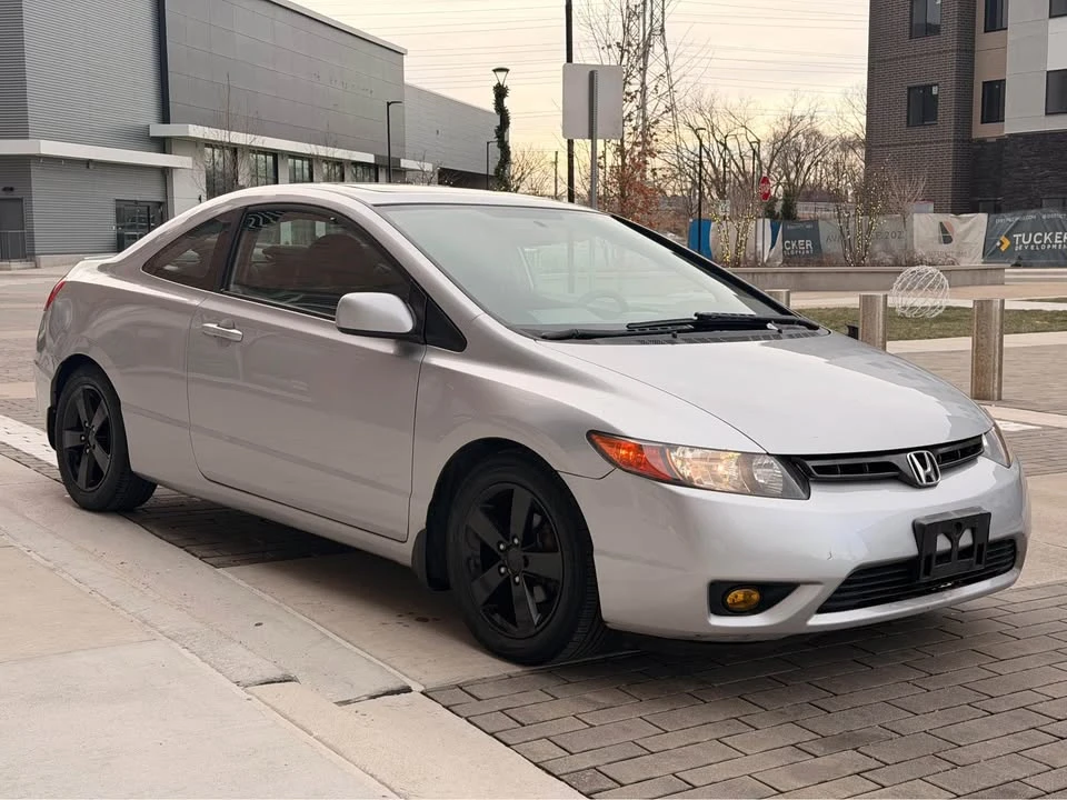 2007 Honda Civic 8th Gen - Image 3 of 18
