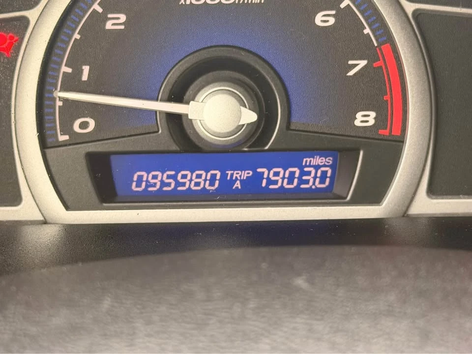 2007 Honda Civic 8th Gen - Image 10 of 18