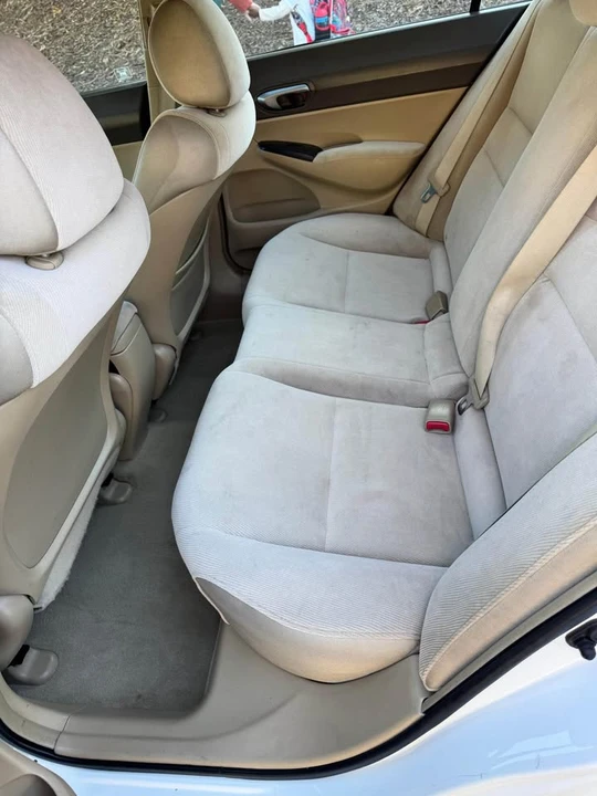 2007 Honda Civic 8th Gen - Image 6 of 9