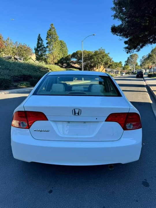 2007 Honda Civic 8th Gen - Image 3 of 9