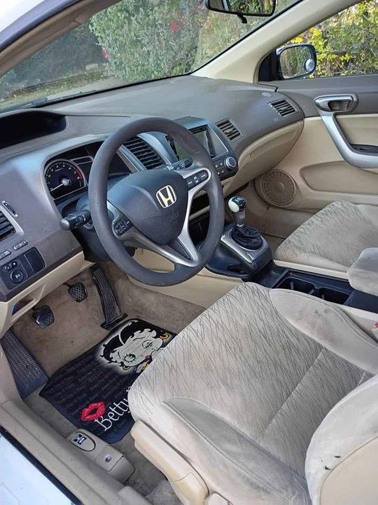 2007 Honda Civic 8th Gen - Image 10 of 20