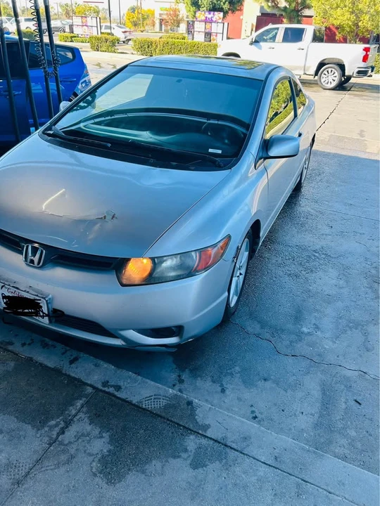 2007 Honda Civic 8th Gen - Image 4 of 5