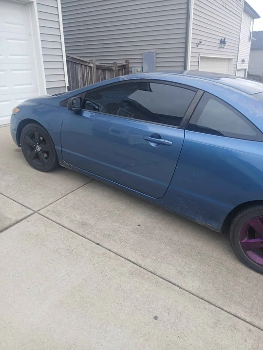 2007 Honda Civic 8th Gen - Image 5 of 13