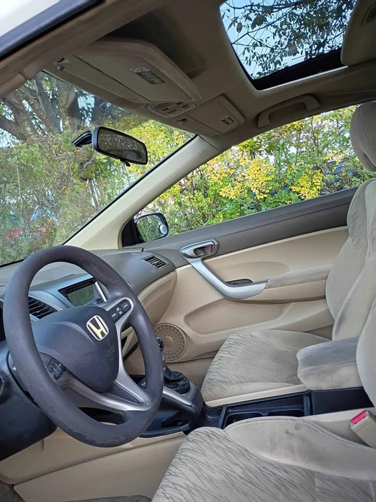 2007 Honda Civic 8th Gen - Image 9 of 20