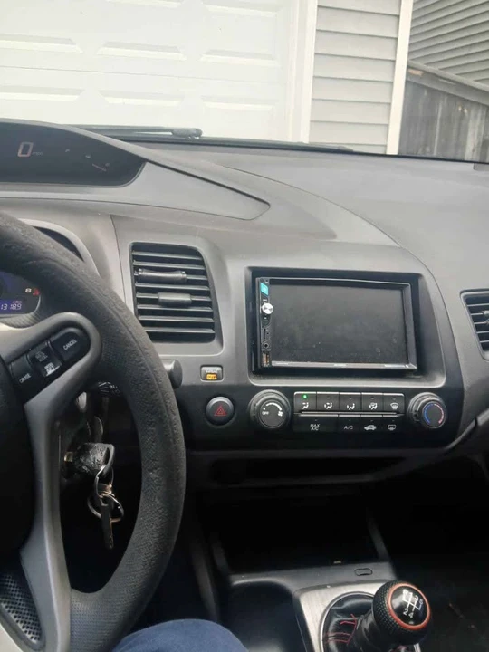 2007 Honda Civic 8th Gen - Image 8 of 13