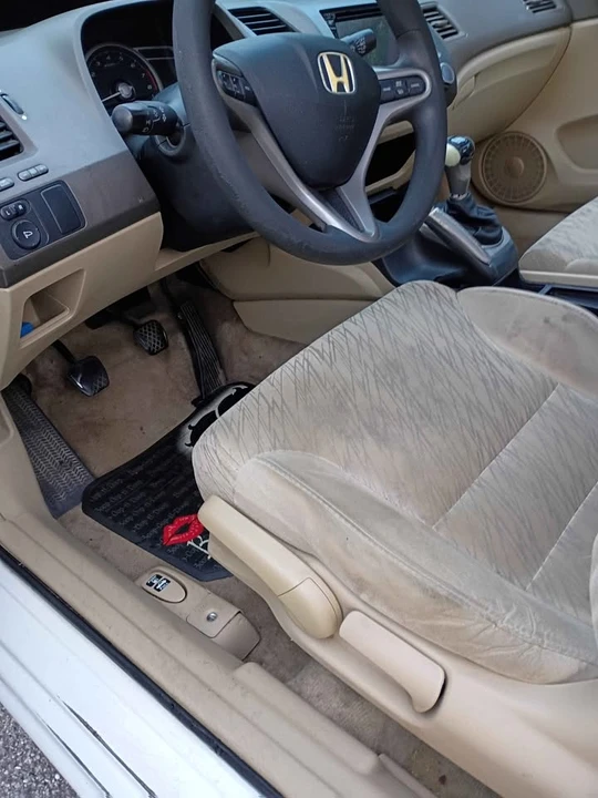 2007 Honda Civic 8th Gen - Image 18 of 20