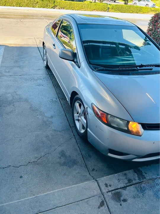 2007 Honda Civic 8th Gen - Image 3 of 5