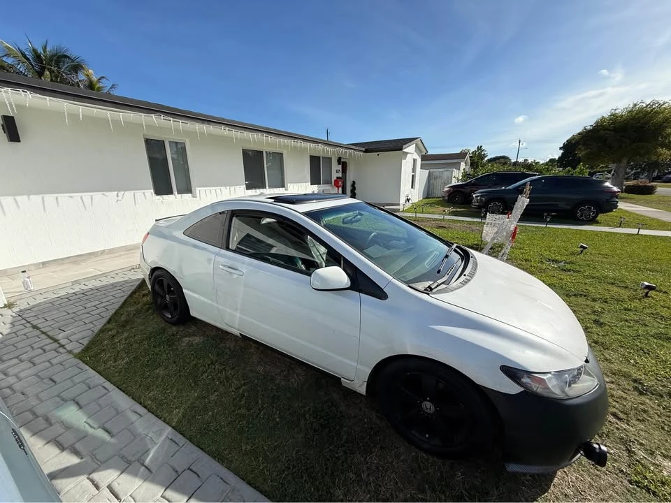 2007 Honda Civic 8th Gen - Image 3 of 4