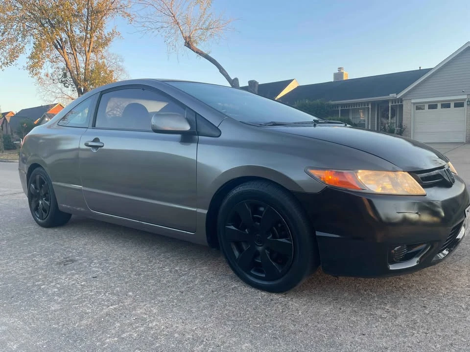 2007 Honda Civic 8th Gen - Image 13 of 16