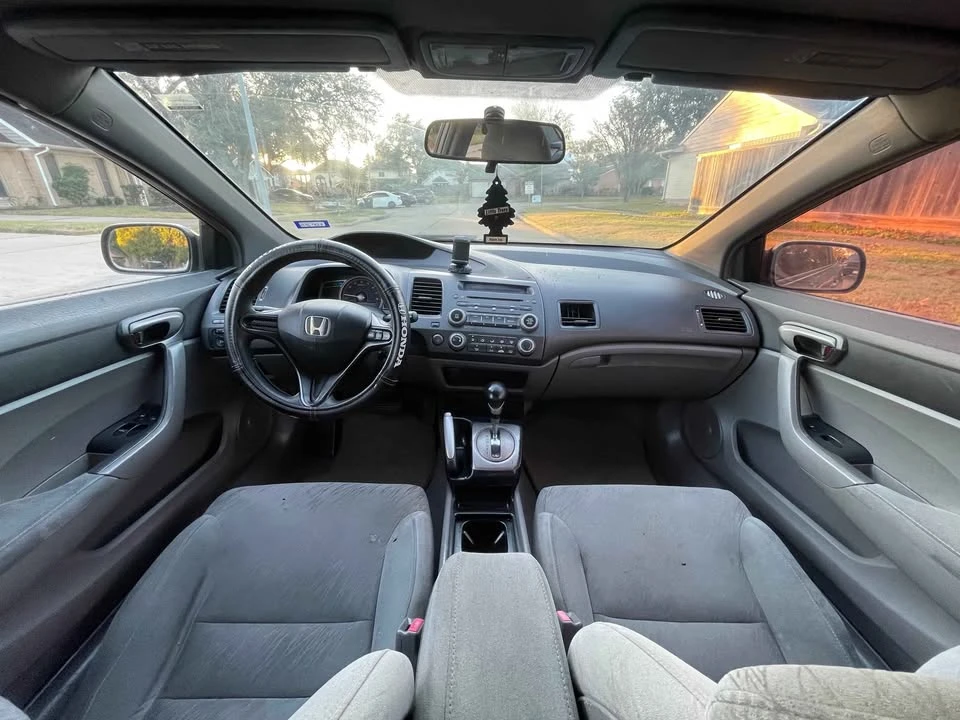 2007 Honda Civic 8th Gen - Image 8 of 16