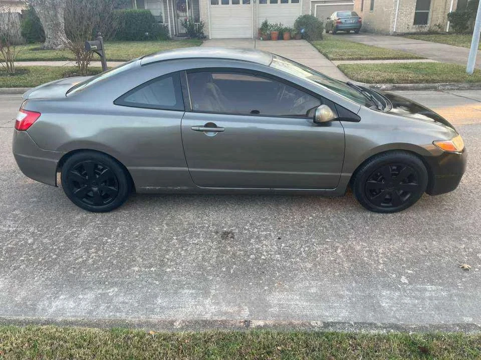 2007 Honda Civic 8th Gen - Image 5 of 16