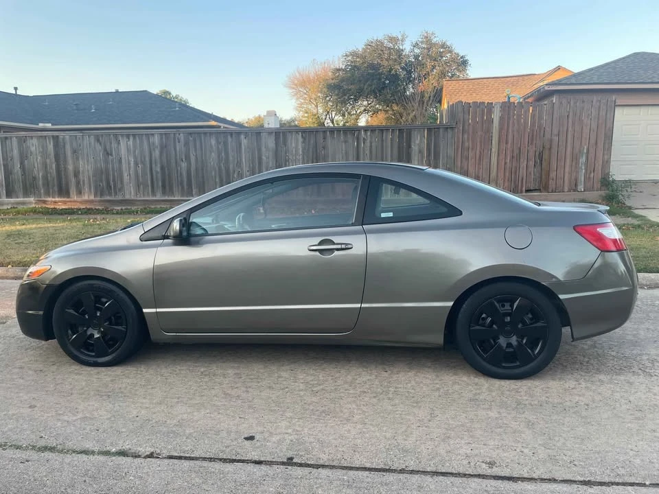 2007 Honda Civic 8th Gen - Image 4 of 16