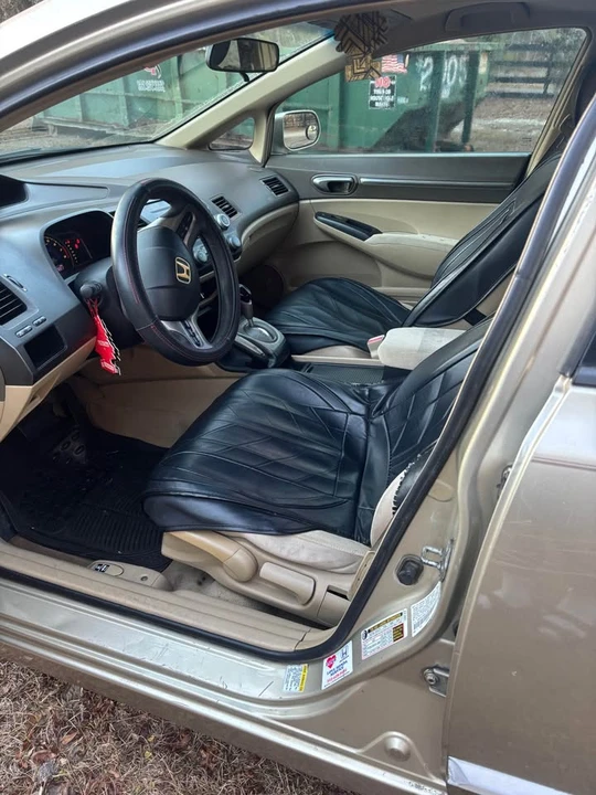 2007 Honda Civic 8th Gen - Image 6 of 10
