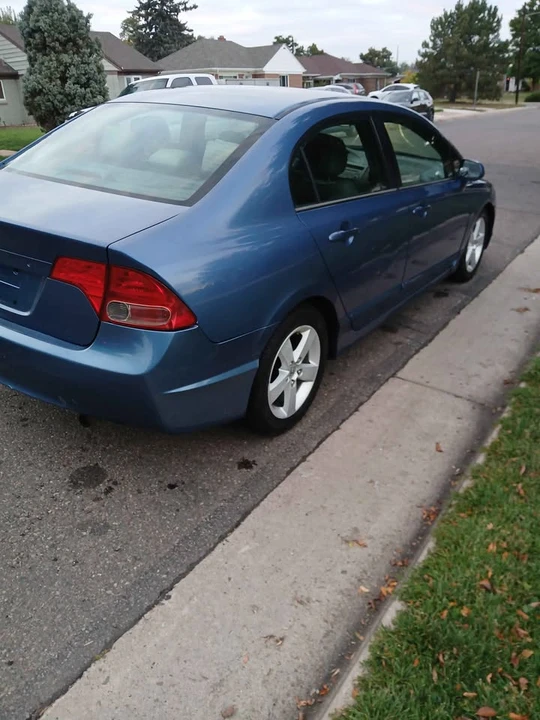 2007 Honda Civic 8th Gen - Image 7 of 11