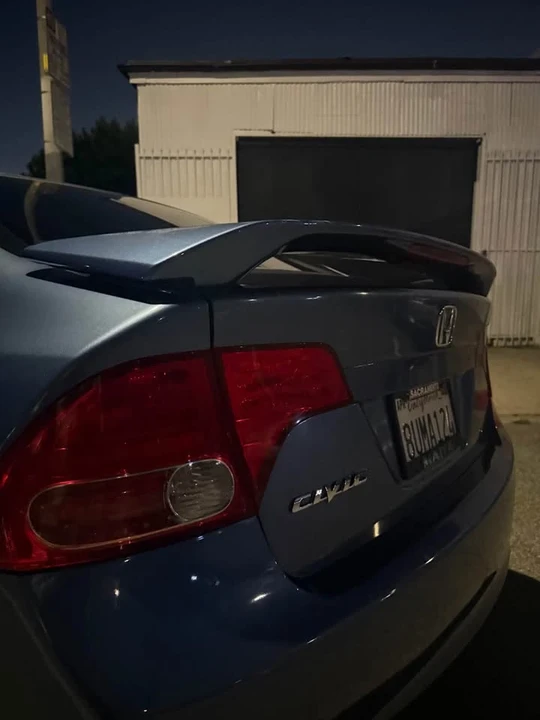 2007 Honda Civic 8th Gen - Image 6 of 12