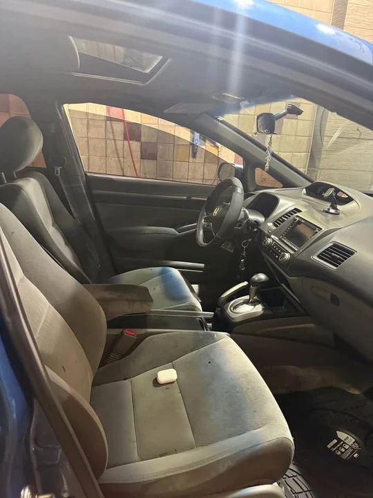 2007 Honda Civic 8th Gen - Image 8 of 12