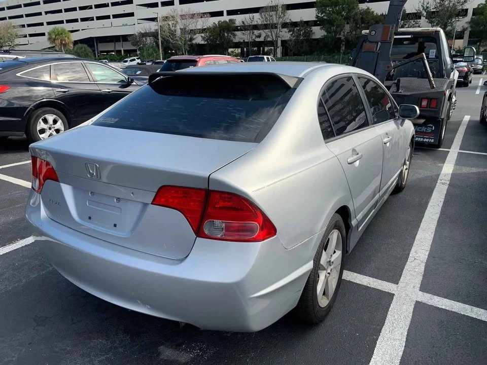 2007 Honda Civic 8th Gen - Image 3 of 6