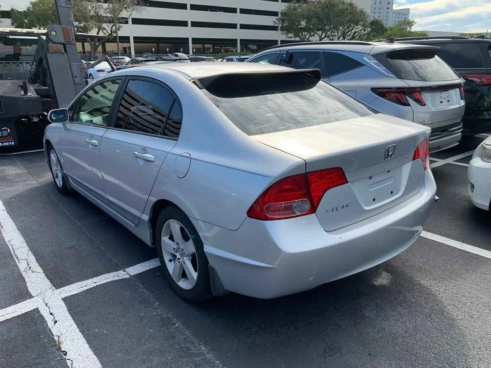 2007 Honda Civic 8th Gen - Image 4 of 6