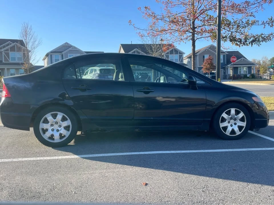 2007 Honda Civic 8th Gen - Image 5 of 5