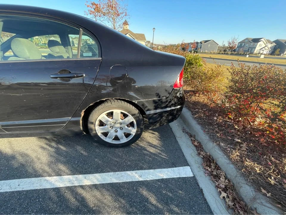 2007 Honda Civic 8th Gen - Image 4 of 5