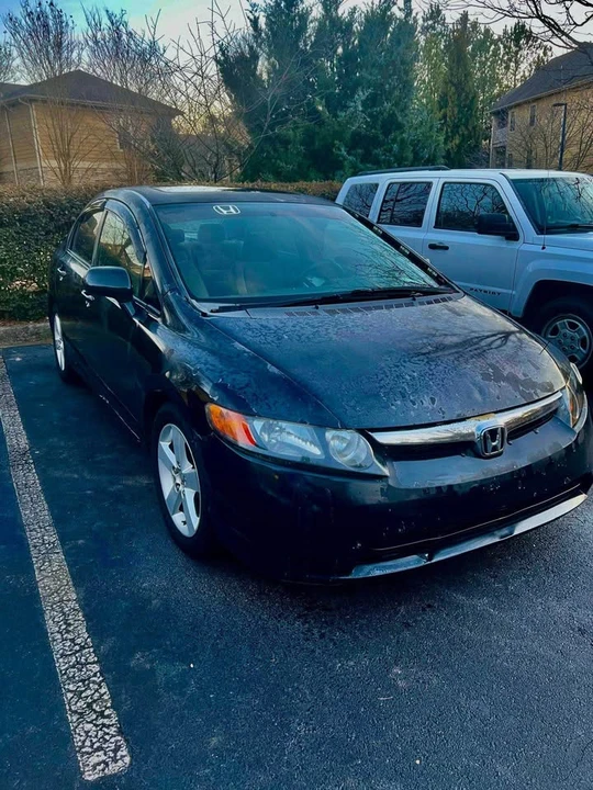 2007 Honda Civic 8th Gen - Image 2 of 10