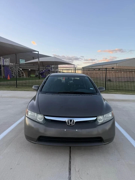 2007 Honda Civic 8th Gen - Image 3 of 11