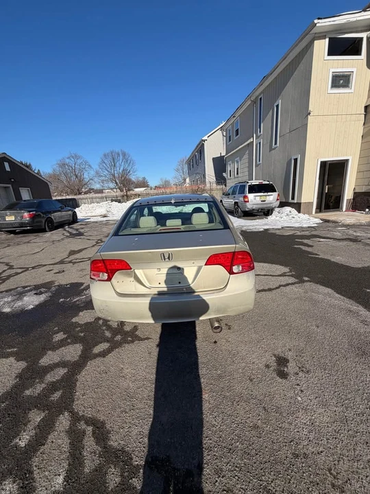 2007 Honda Civic 8th Gen - Image 9 of 18
