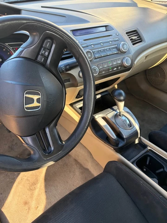 2007 Honda Civic 8th Gen - Image 15 of 18
