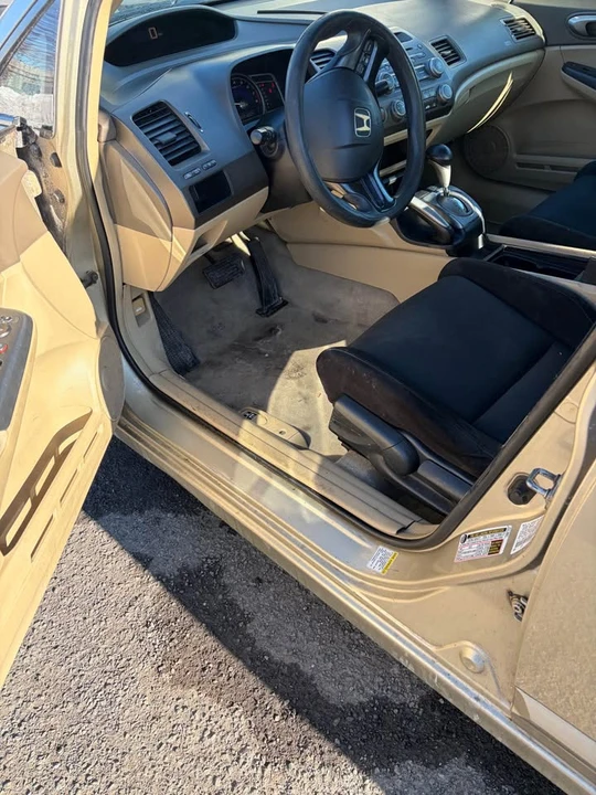 2007 Honda Civic 8th Gen - Image 14 of 18