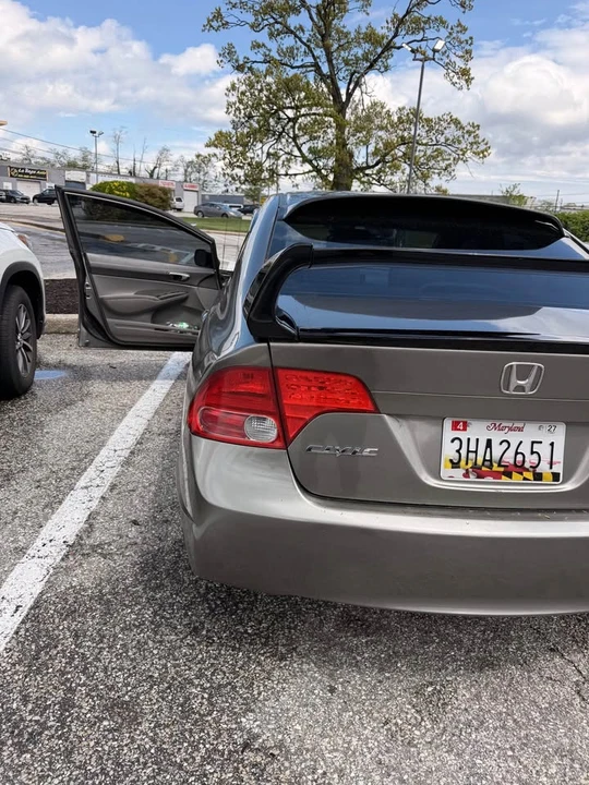 2007 Honda Civic 8th Gen - Image 2 of 5