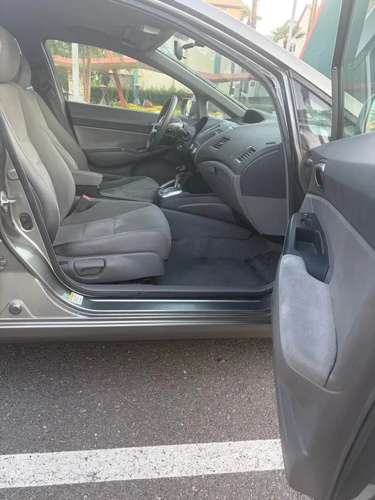 2007 Honda Civic 8th Gen - Image 6 of 7