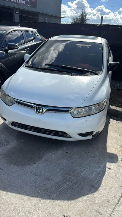 2007 Honda Civic 8th Gen - Image 2 of 3