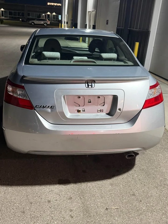 2007 Honda Civic 8th Gen - Image 9 of 11