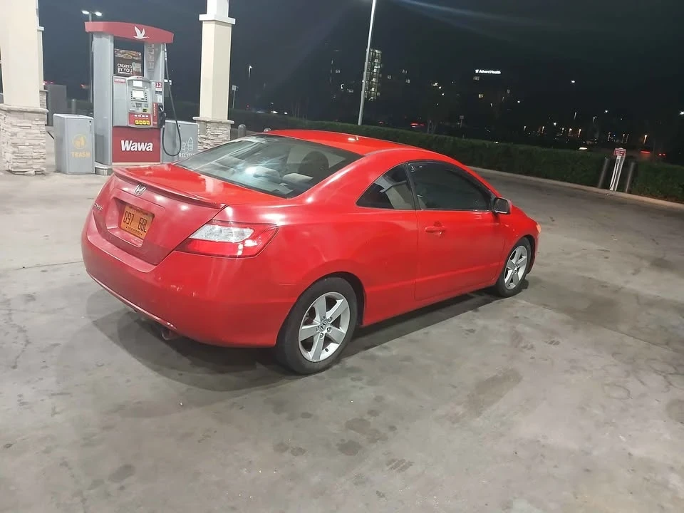 2007 Honda Civic 8th Gen - Image 2 of 6