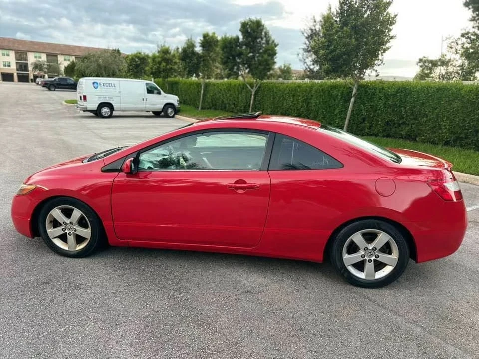 2007 Honda Civic 8th Gen - Image 5 of 16