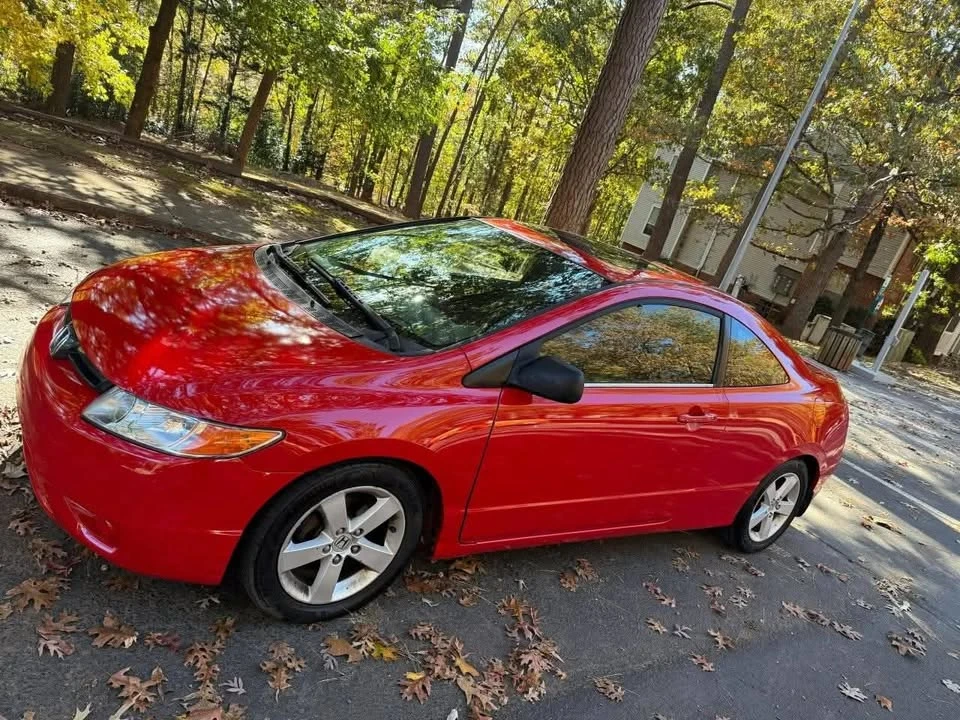 2007 Honda Civic 8th Gen - Image 3 of 9