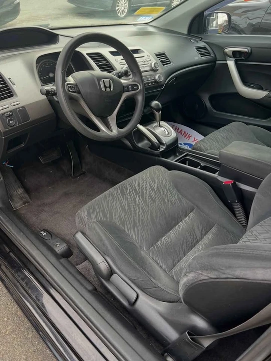 2007 Honda Civic 8th Gen - Image 5 of 9