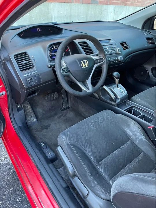 2007 Honda Civic 8th Gen - Image 9 of 15